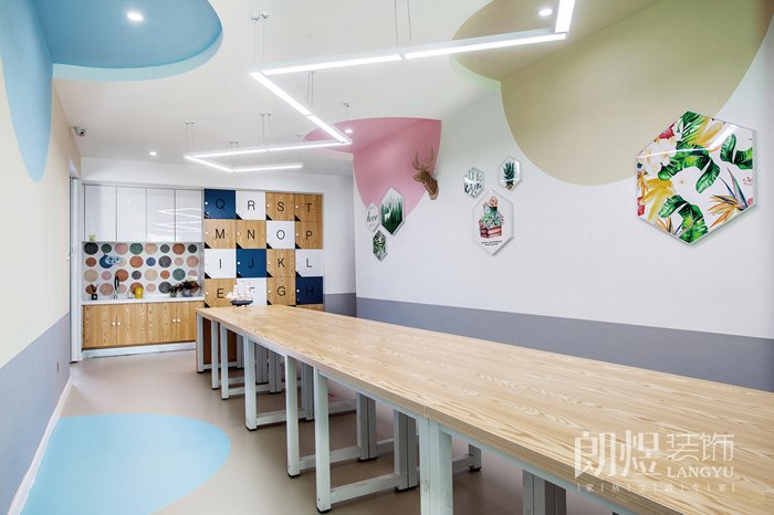 怎样的培训学校装修设计才能吸引学生？