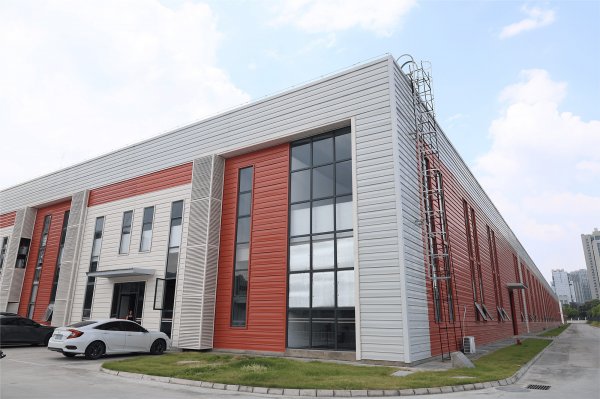 成都厂房重新装修超过多少平方需要报建？